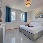 Apartament Beautiful 2bdr 2bth In Sliema With Sea Views Gzira