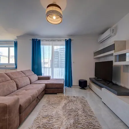 Beautiful 2bdr 2bth In Sliema With Sea Views * Gzira