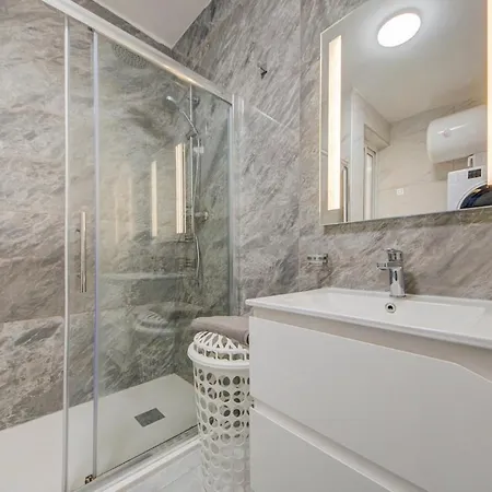 Beautiful 2bdr 2bth In Sliema With Sea Views * Gzira